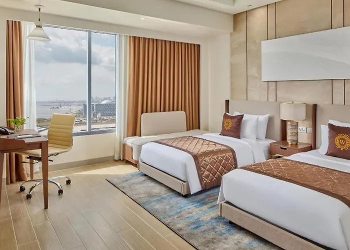 Grand Westside Отель 5*